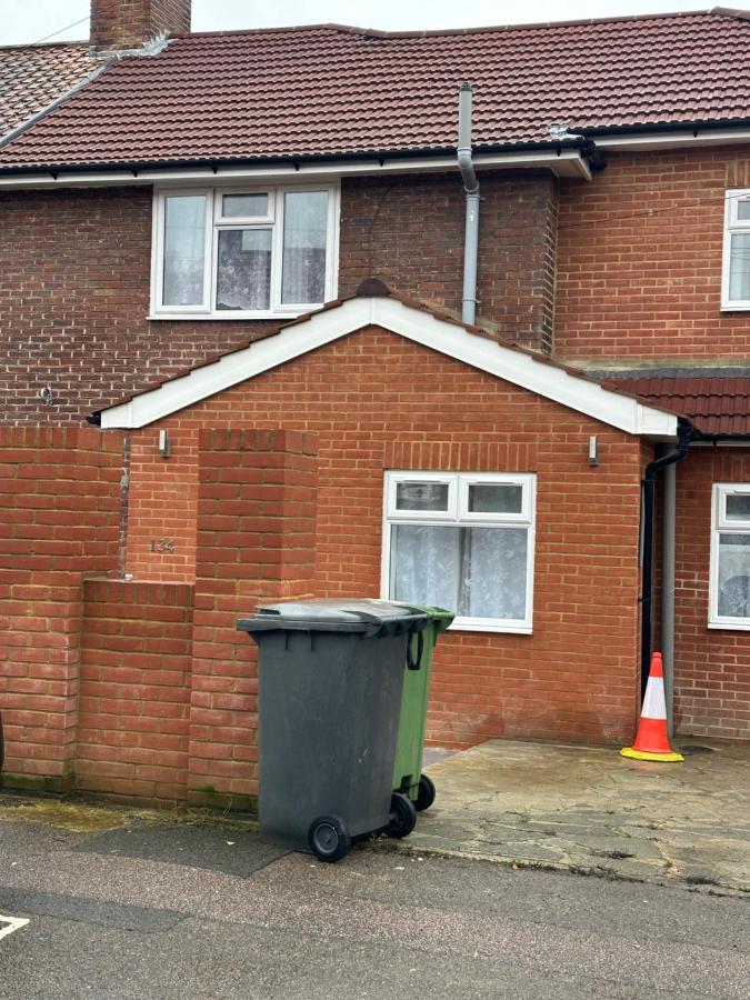 Keedonwood Road Bromley, Rooms With Free Wifi Buitenkant foto