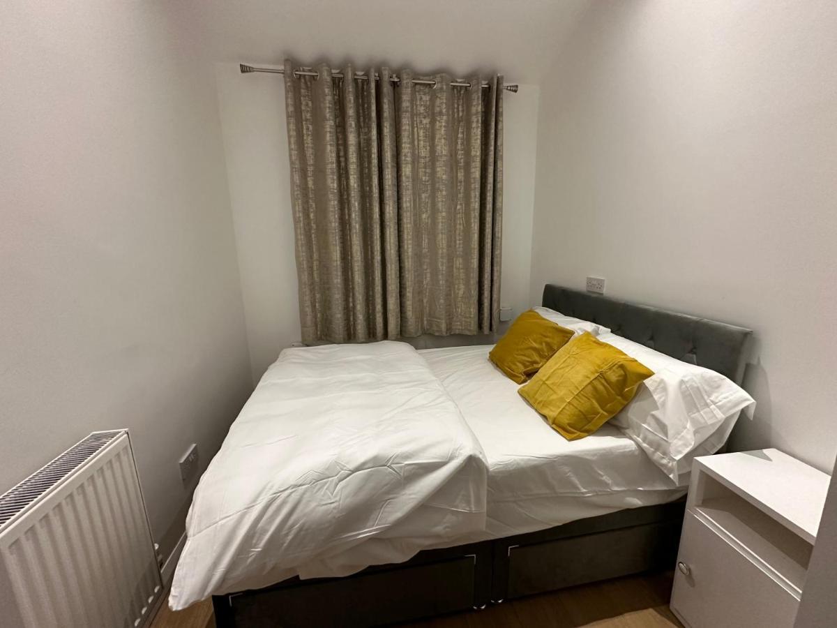 Keedonwood Road Bromley, Rooms With Free Wifi Buitenkant foto